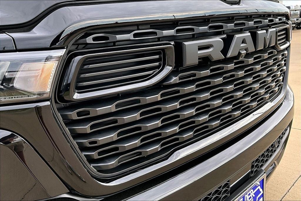 2026 RAM Ram 1500 RAM 1500 EXPRESS QUAD CAB 4X2 6'4' BOX