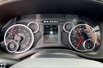 2026 RAM Ram 1500 RAM 1500 EXPRESS QUAD CAB 4X2 6'4' BOX