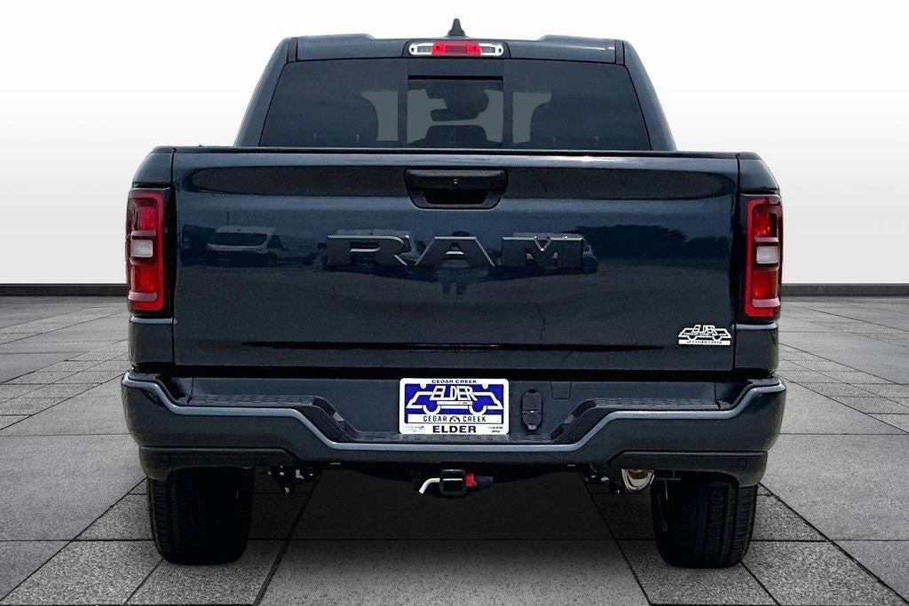 2026 RAM Ram 1500 RAM 1500 EXPRESS QUAD CAB 4X2 6'4' BOX