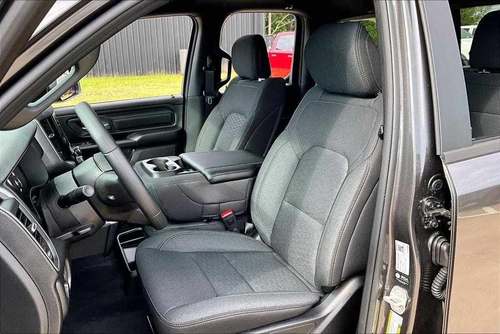 2026 RAM Ram 1500 RAM 1500 EXPRESS QUAD CAB 4X2 6'4' BOX