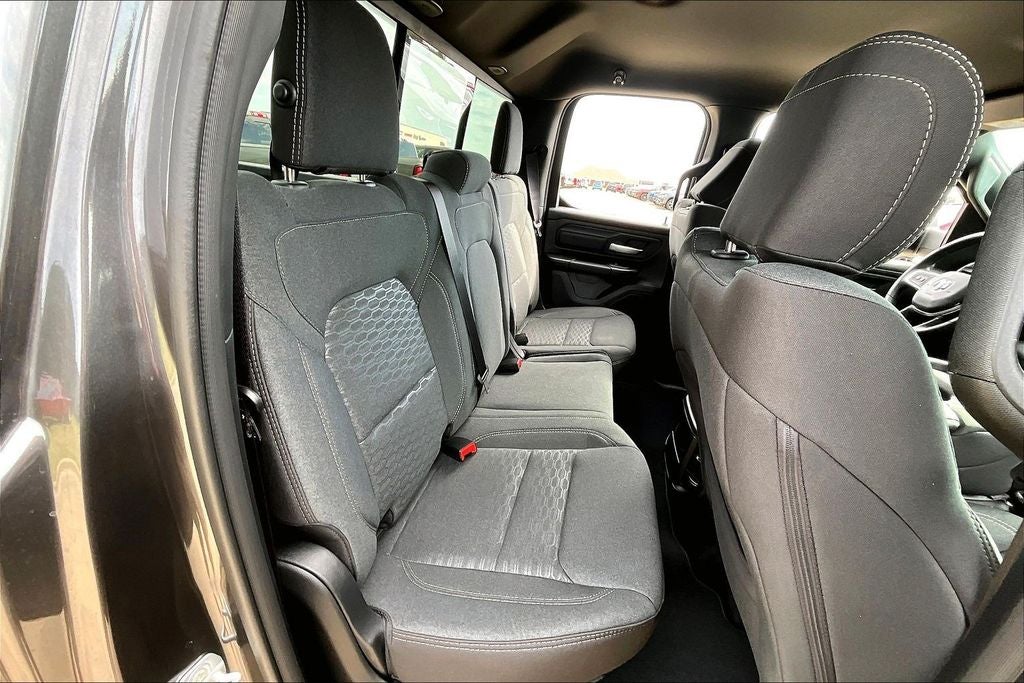 2026 RAM Ram 1500 RAM 1500 EXPRESS QUAD CAB 4X2 6'4' BOX