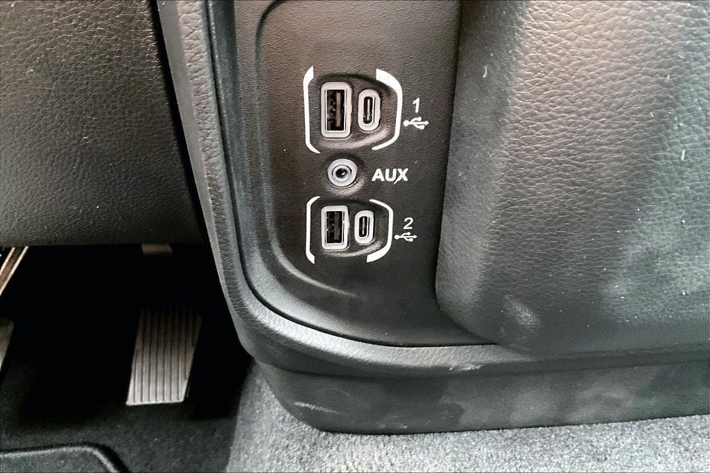 2026 RAM Ram 1500 RAM 1500 EXPRESS QUAD CAB 4X2 6'4' BOX