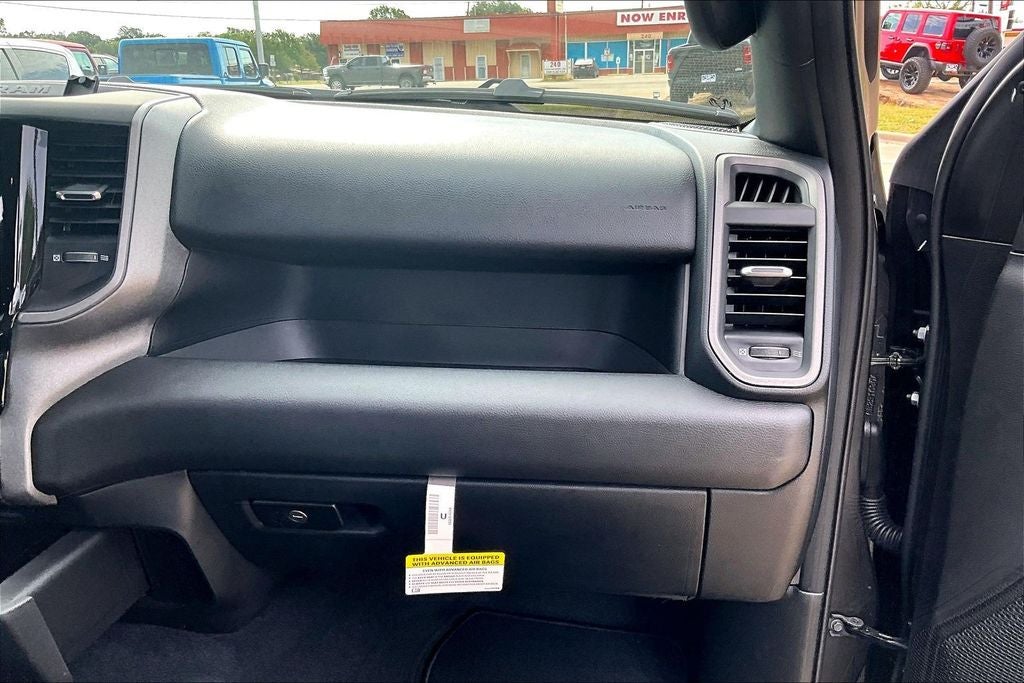 2026 RAM Ram 1500 RAM 1500 EXPRESS QUAD CAB 4X2 6'4' BOX