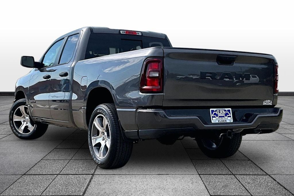 2026 RAM Ram 1500 RAM 1500 EXPRESS QUAD CAB 4X2 6'4' BOX