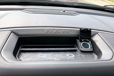 2026 RAM Ram 1500 RAM 1500 EXPRESS QUAD CAB 4X2 6'4' BOX