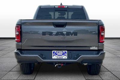 2026 RAM Ram 1500 RAM 1500 EXPRESS QUAD CAB 4X2 6'4' BOX