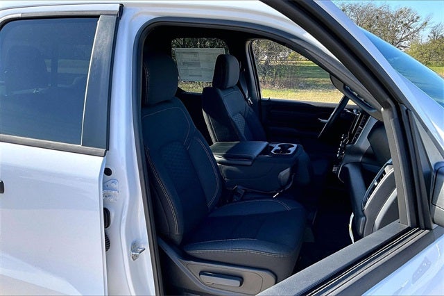 2026 RAM Ram 1500 RAM 1500 EXPRESS QUAD CAB 4X2 6'4' BOX