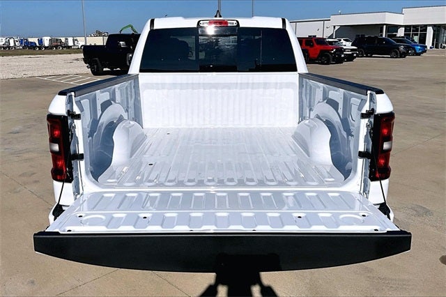 2026 RAM Ram 1500 RAM 1500 EXPRESS QUAD CAB 4X2 6'4' BOX