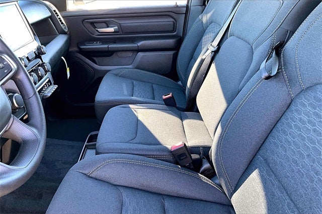 2026 RAM Ram 1500 RAM 1500 EXPRESS QUAD CAB 4X2 6'4' BOX