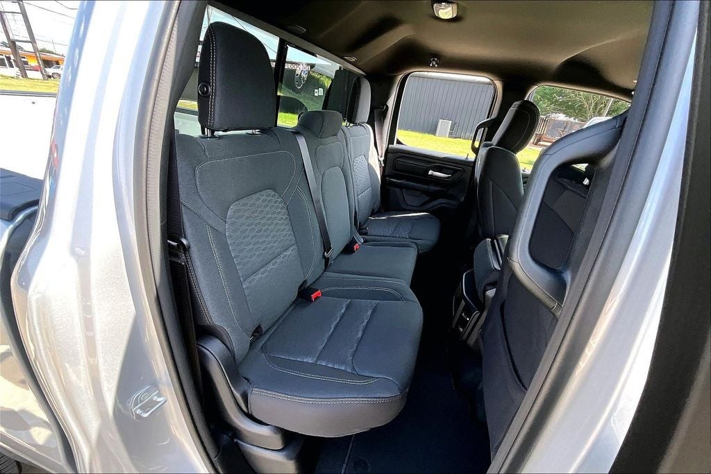 2026 RAM Ram 1500 RAM 1500 EXPRESS QUAD CAB 4X2 6'4' BOX