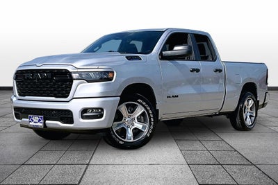 2026 RAM Ram 1500 RAM 1500 EXPRESS QUAD CAB 4X2 6'4' BOX