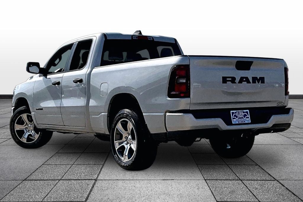 2026 RAM Ram 1500 RAM 1500 EXPRESS QUAD CAB 4X2 6'4' BOX