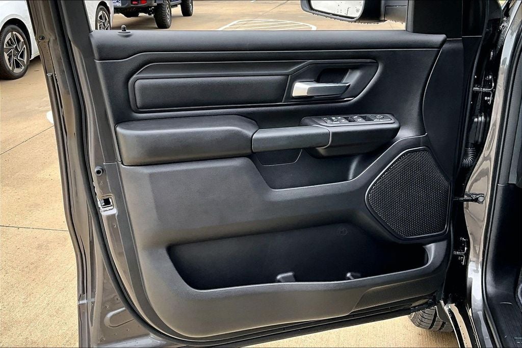 2026 RAM Ram 1500 RAM 1500 EXPRESS QUAD CAB 4X2 6'4' BOX