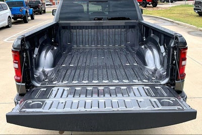 2026 RAM Ram 1500 RAM 1500 EXPRESS QUAD CAB 4X2 6'4' BOX