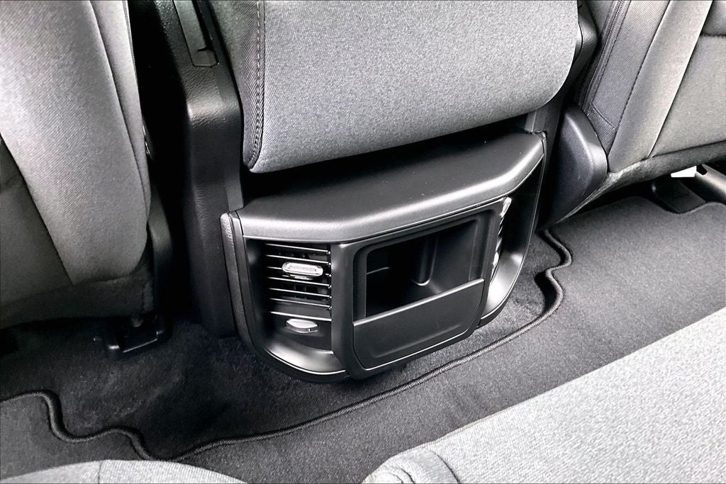 2026 RAM Ram 1500 RAM 1500 EXPRESS QUAD CAB 4X2 6'4' BOX