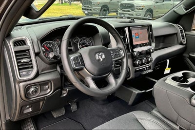 2026 RAM Ram 1500 RAM 1500 EXPRESS QUAD CAB 4X2 6'4' BOX