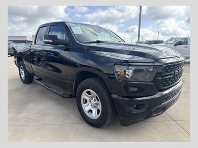 2022 RAM 1500 Big Horn Quad Cab 4x4 6'4' Box