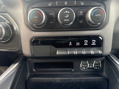 2022 RAM 1500 Big Horn Quad Cab 4x4 6'4' Box