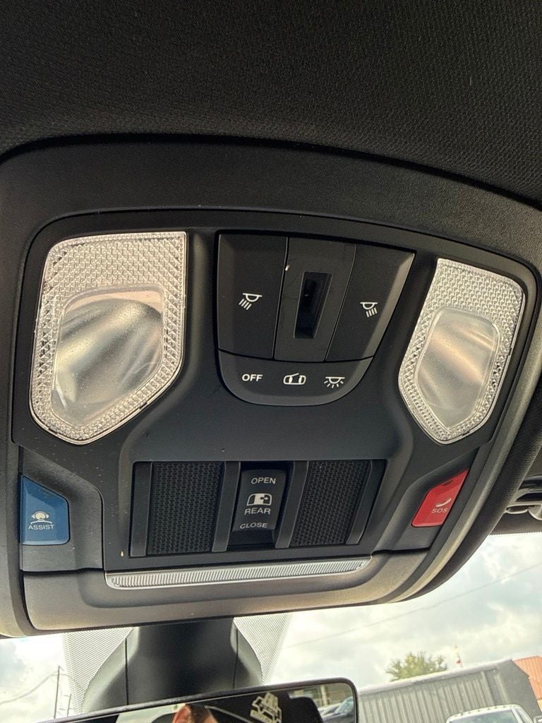 2022 RAM 1500 Big Horn Quad Cab 4x4 6'4' Box