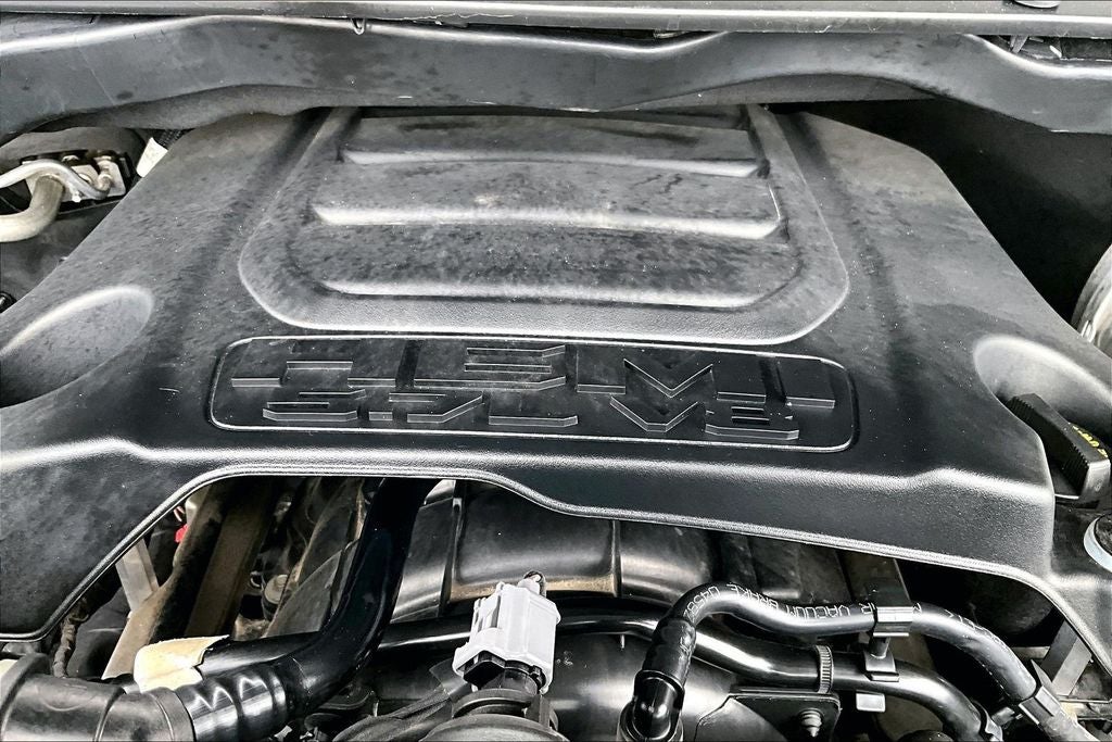 2022 RAM 1500 Big Horn Quad Cab 4x4 6'4' Box