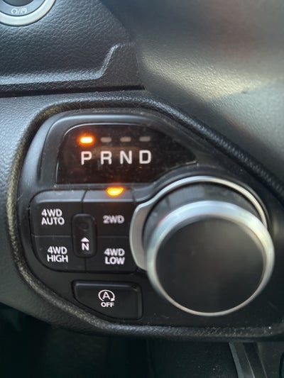 2019 RAM 1500 Big Horn/Lone Star Quad Cab 4x4 6'4' Box