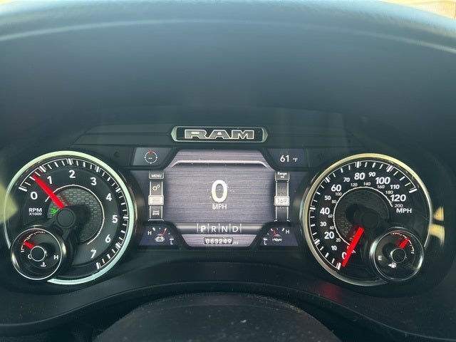 2019 RAM 1500 Big Horn/Lone Star Quad Cab 4x4 6'4' Box