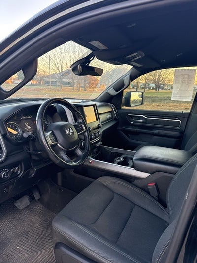 2019 RAM 1500 Big Horn/Lone Star Quad Cab 4x4 6'4' Box