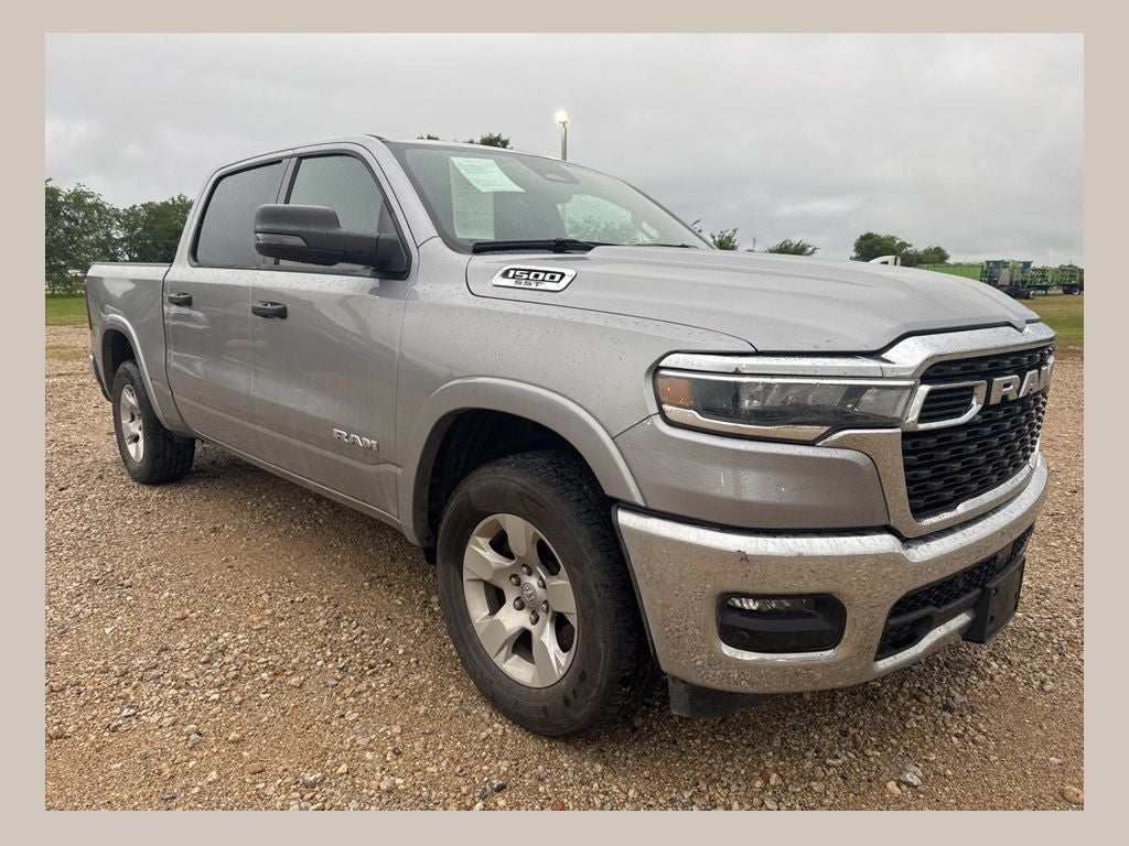 2025 RAM 1500 Lone Star Crew Cab 4x4 5'7' Box