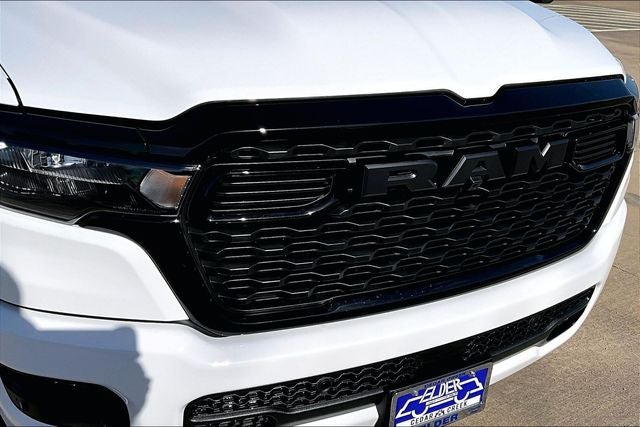 2026 RAM Ram 1500 RAM 1500 LONE STAR CREW CAB 4X4 5'7' BOX