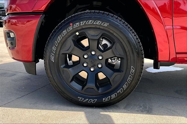 2026 RAM Ram 1500 RAM 1500 LONE STAR CREW CAB 4X4 5'7' BOX