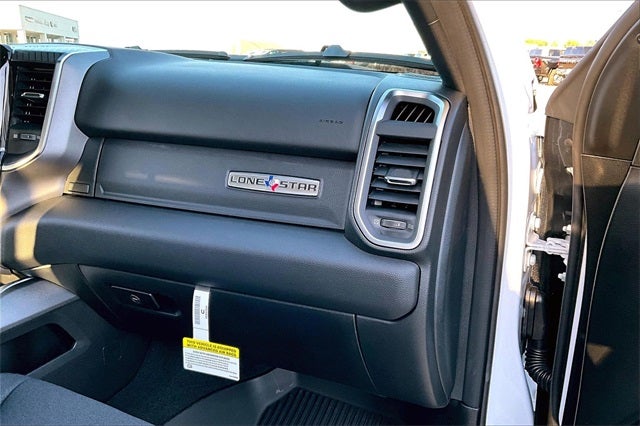 2026 RAM Ram 1500 RAM 1500 LONE STAR CREW CAB 4X4 5'7' BOX