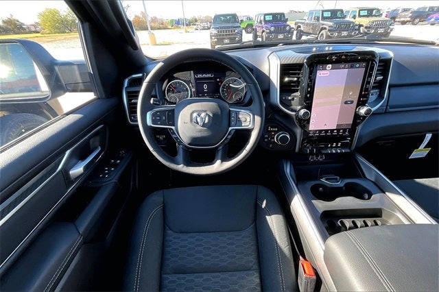 2026 RAM Ram 1500 RAM 1500 LONE STAR CREW CAB 4X4 5'7' BOX