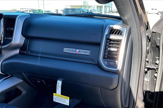 2026 RAM Ram 1500 RAM 1500 LONE STAR CREW CAB 4X4 5'7' BOX