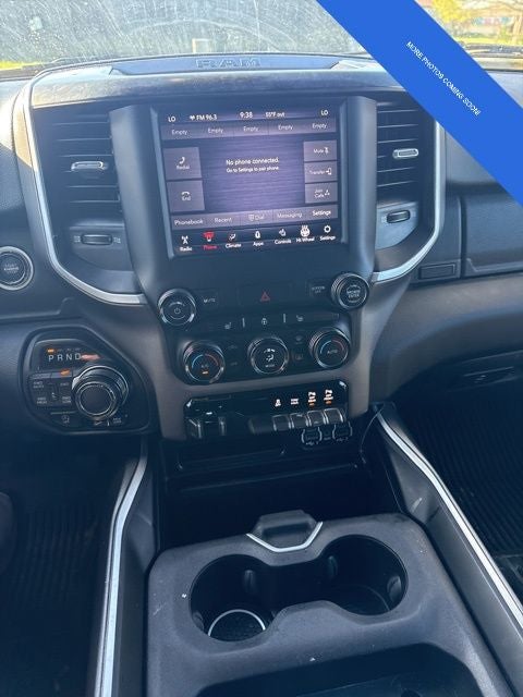 2020 RAM 1500 Lone Star Crew Cab 4x4 5'7' Box