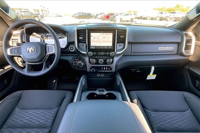 2026 RAM Ram 1500 RAM 1500 LONE STAR CREW CAB 4X4 5'7' BOX