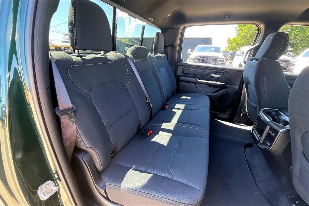 2026 RAM Ram 1500 RAM 1500 EXPRESS CREW CAB 4X4 5'7' BOX