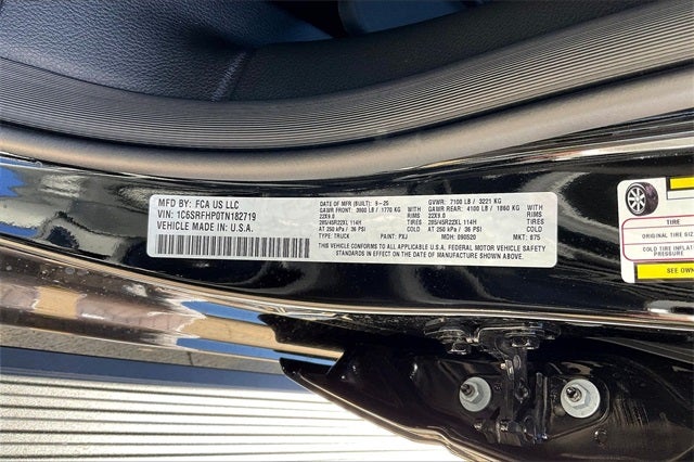 2026 RAM Ram 1500 RAM 1500 LIMITED CREW CAB 4X4 5'7' BOX