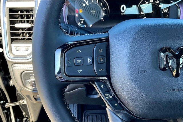 2026 RAM Ram 1500 RAM 1500 LIMITED CREW CAB 4X4 5'7' BOX