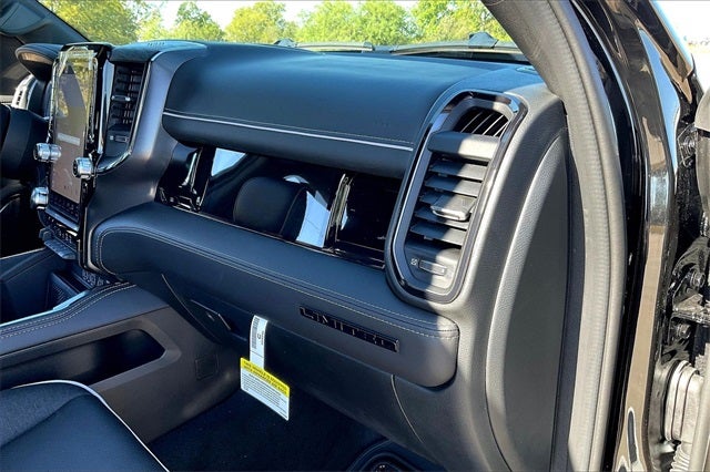 2026 RAM Ram 1500 RAM 1500 LIMITED CREW CAB 4X4 5'7' BOX