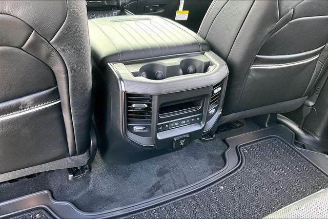 2026 RAM Ram 1500 RAM 1500 LIMITED CREW CAB 4X4 5'7' BOX