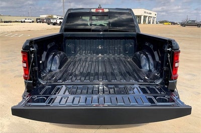 2026 RAM 1500 Laramie Crew Cab 4x4 5'7' Box