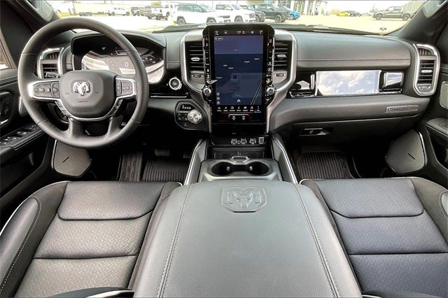 2026 RAM 1500 Laramie Crew Cab 4x4 5'7' Box