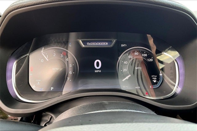 2026 RAM 1500 Laramie Crew Cab 4x4 5'7' Box