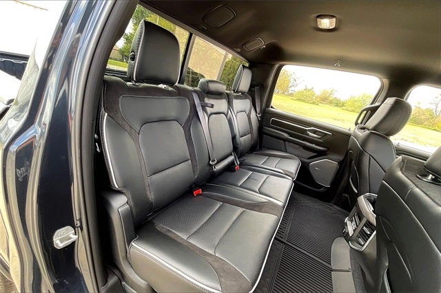 2026 RAM 1500 Laramie Crew Cab 4x4 5'7' Box