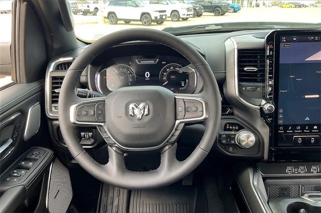 2026 RAM 1500 Laramie Crew Cab 4x4 5'7' Box