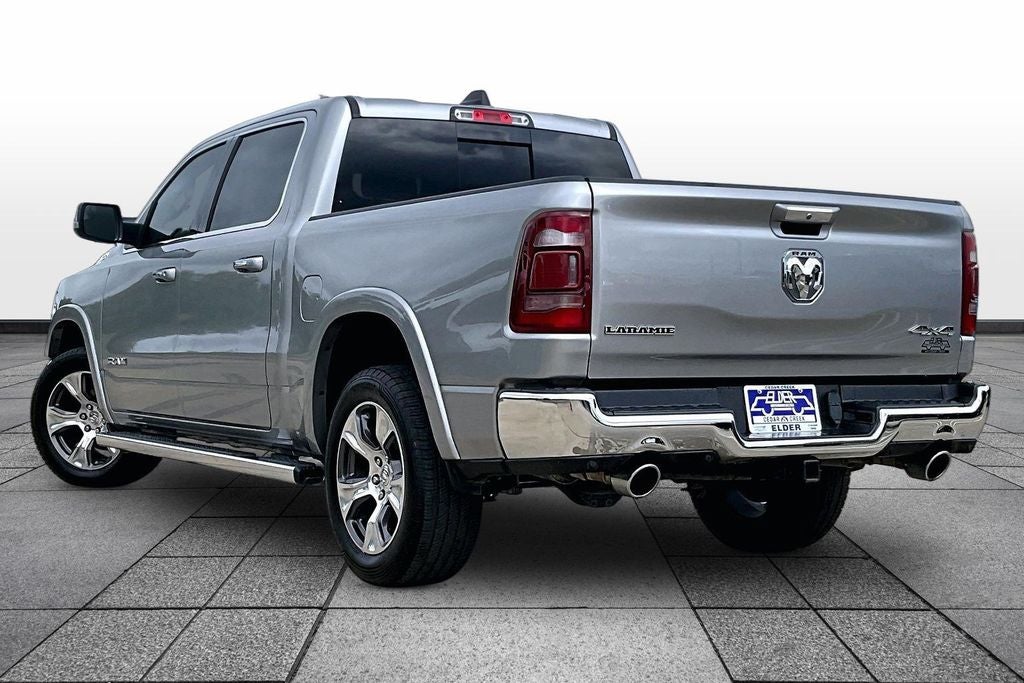 2022 RAM 1500 Laramie Crew Cab 4x4 5'7' Box