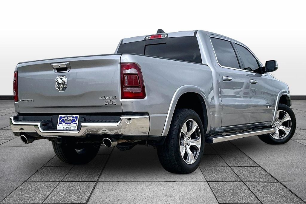 2022 RAM 1500 Laramie Crew Cab 4x4 5'7' Box