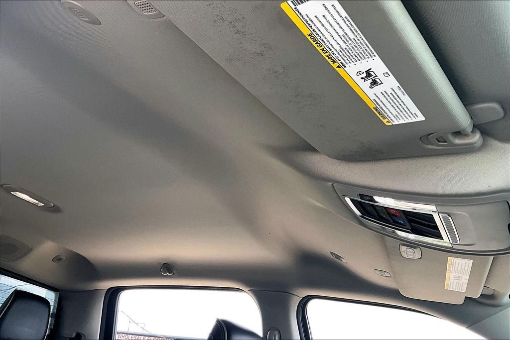 2022 RAM 1500 Laramie Crew Cab 4x4 5'7' Box