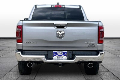 2022 RAM 1500 Laramie Crew Cab 4x4 5'7' Box