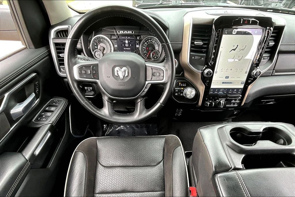 2022 RAM 1500 Laramie Crew Cab 4x4 5'7' Box